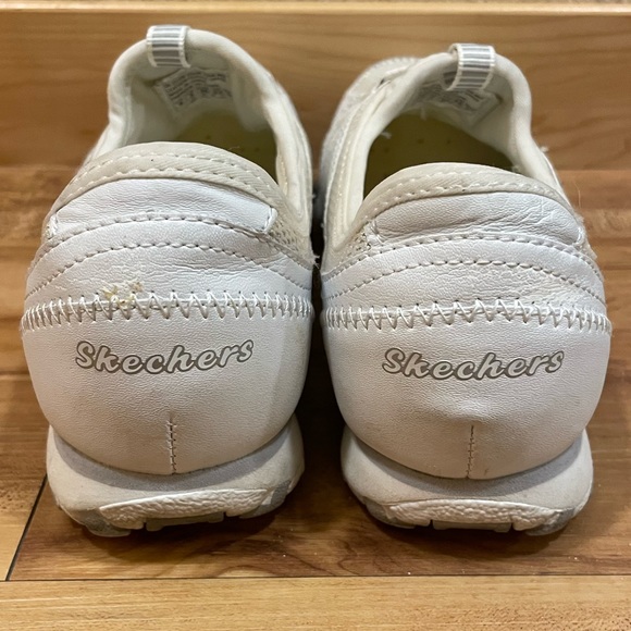 Skechers | White Leather Shimmer Sneaker - Picture 4 of 6